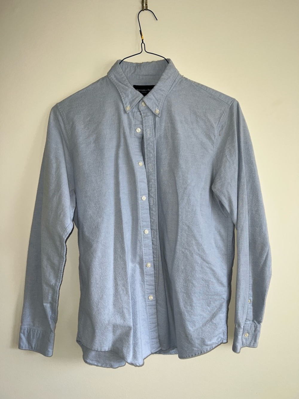 Abercrombie & Fitch Light Blue Button-Down Oxford Shirt - Men